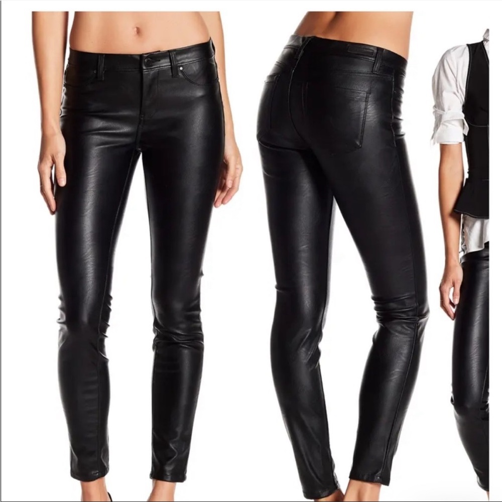 Blank nyc black faux leather pants. - Picture 1 of 3